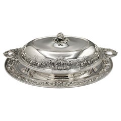 XX Century Italian Solid 800 Silver Baroque style Vegetable Dish with tray