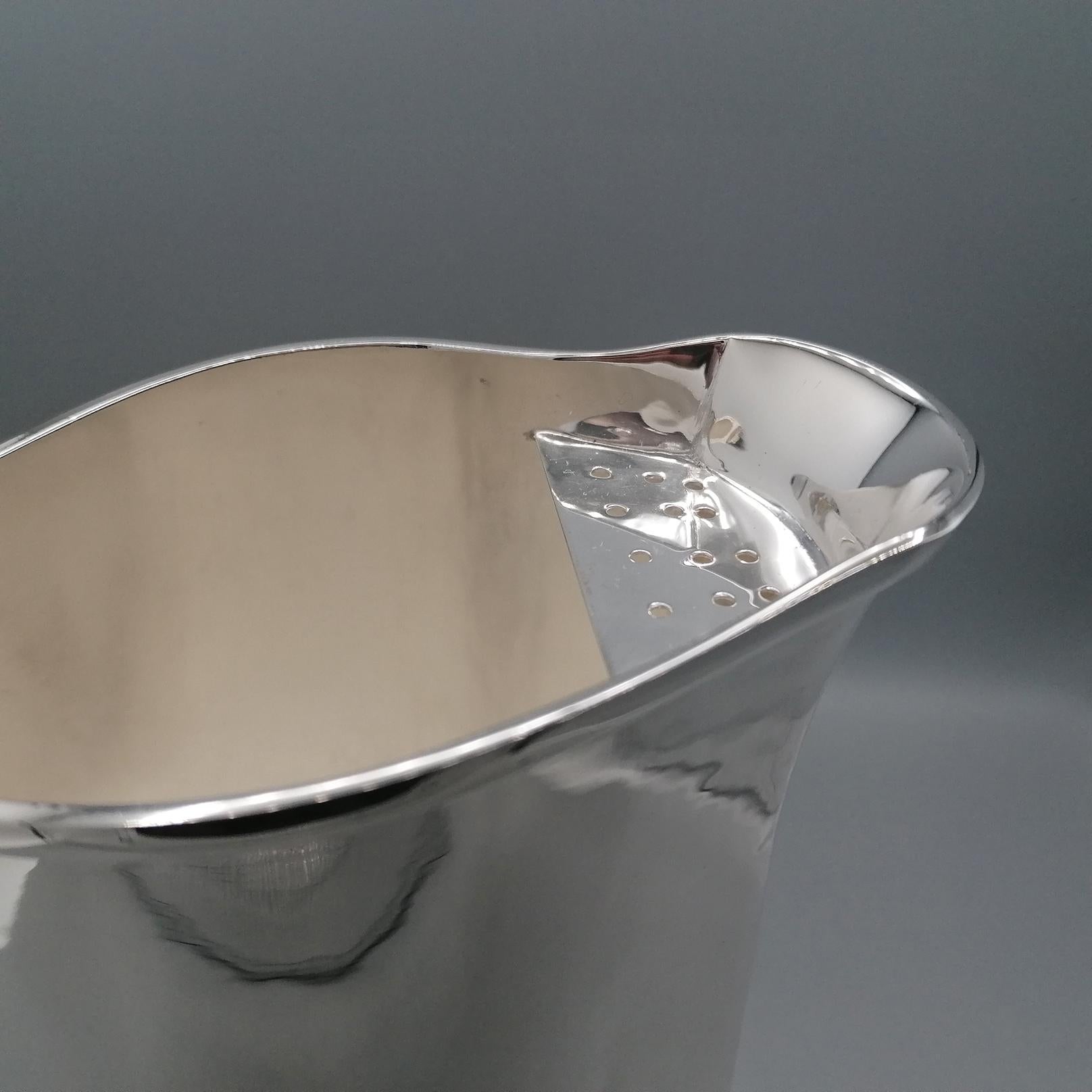 Jarra martillada de plata 800 maciza italiana del siglo XX en venta 1