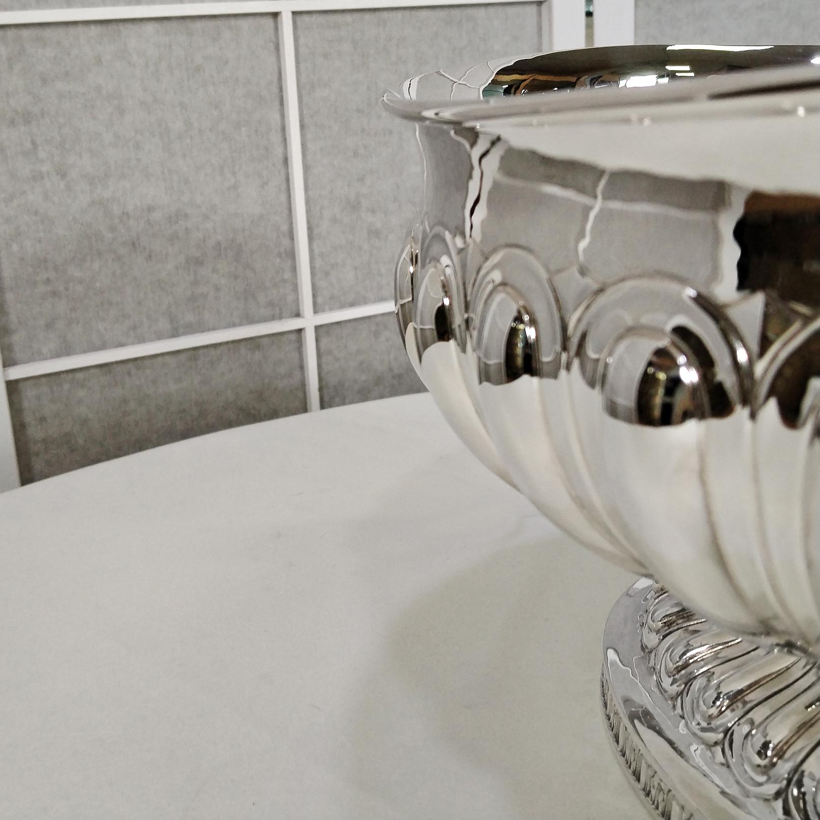 XX Century Italian Solid 800 Silver Large Oval Centerpiece in Empire Style For Sale 6