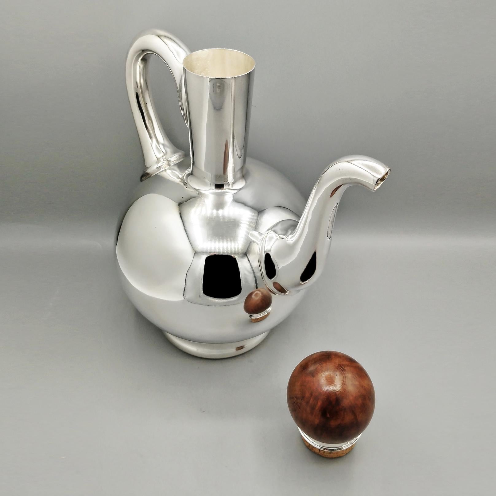 XX Century italian solid 800 Silver pourer in vendita 2