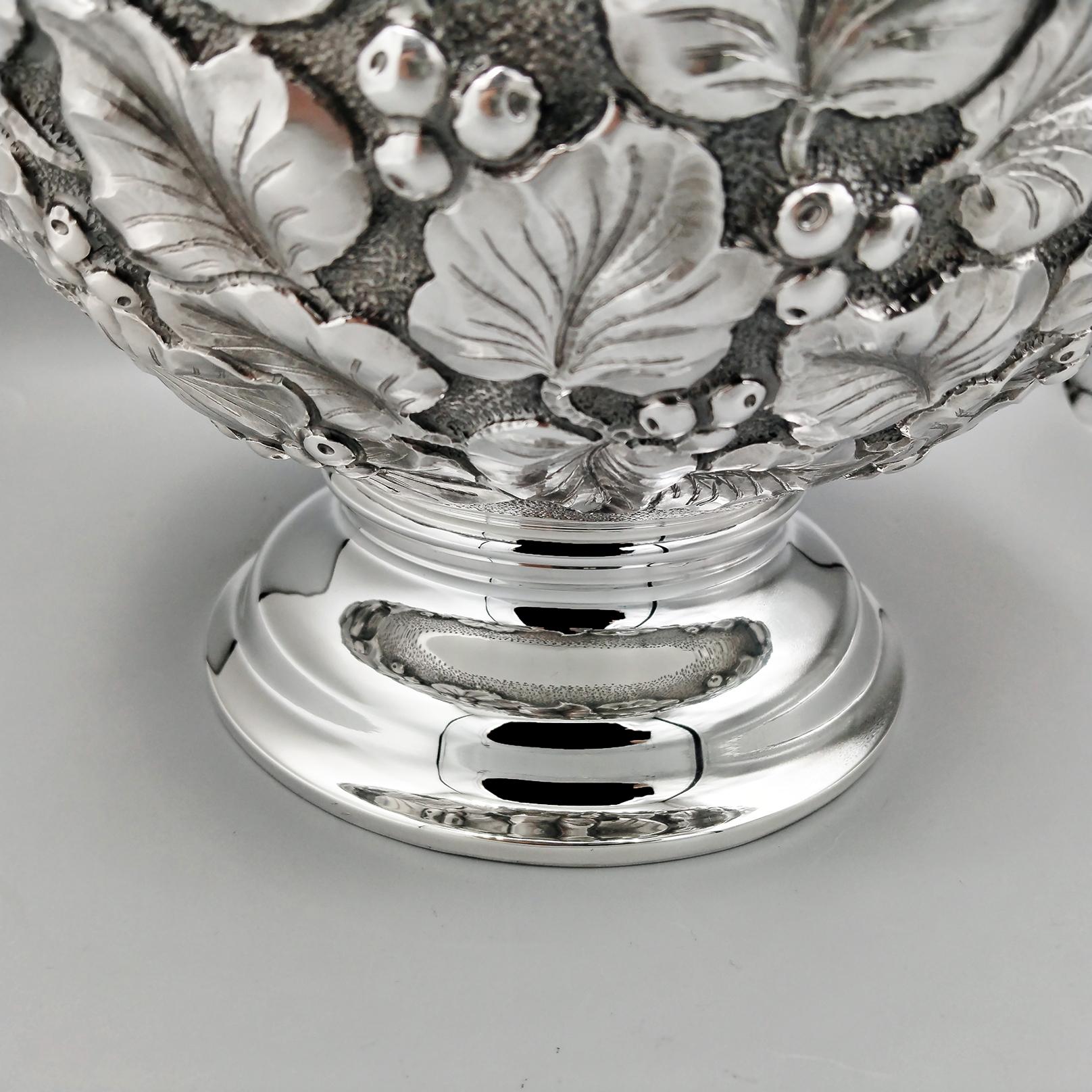 Late 20th Century XX Century Italian Solid 800 Silver Vase with Leaves and Berries For Sale