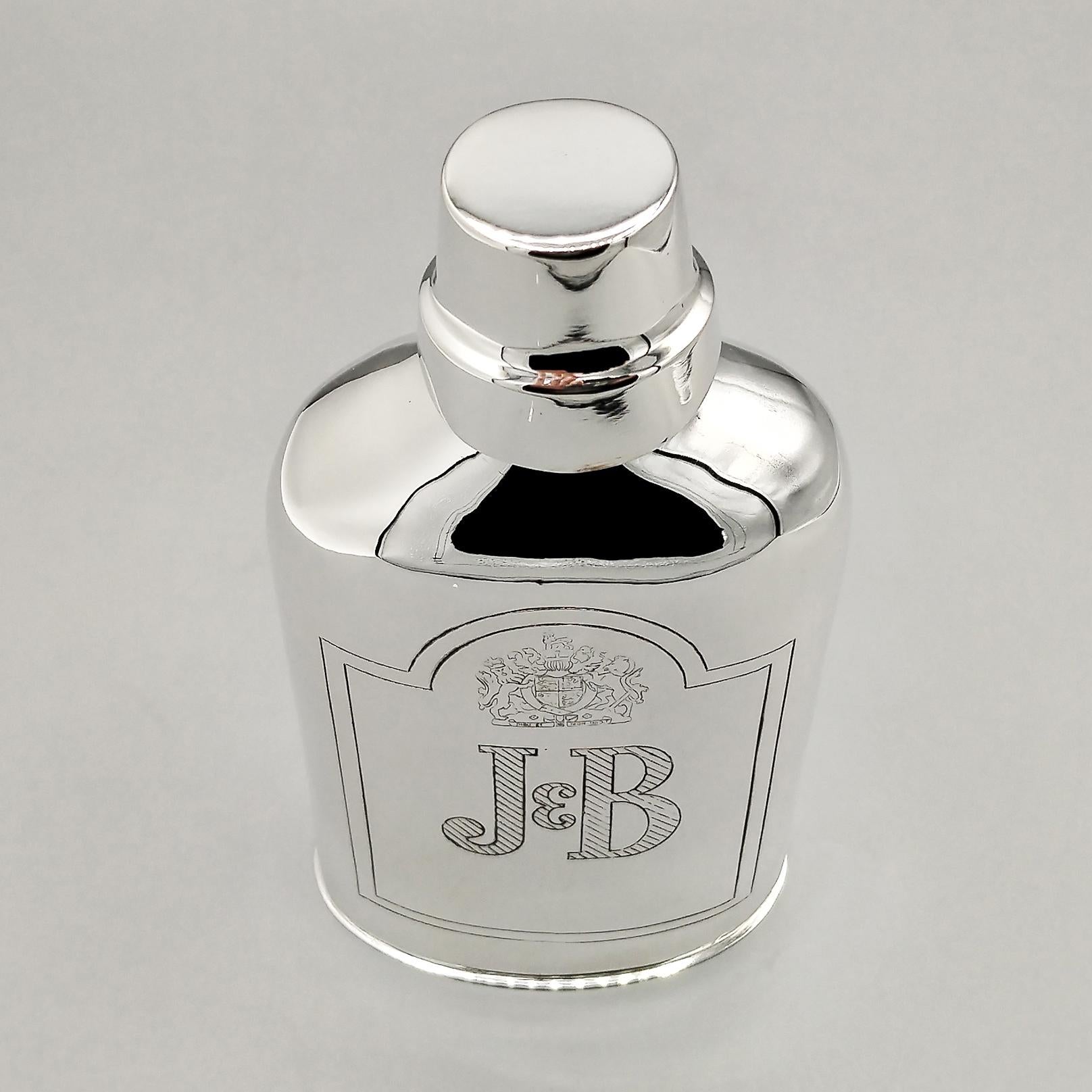 XX Century Italian solid 800 silver whisky flask with beaker in vendita 5