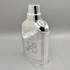 Bouteille à whisky italienne du 20e siècle en argent massif 800 avec gobelet