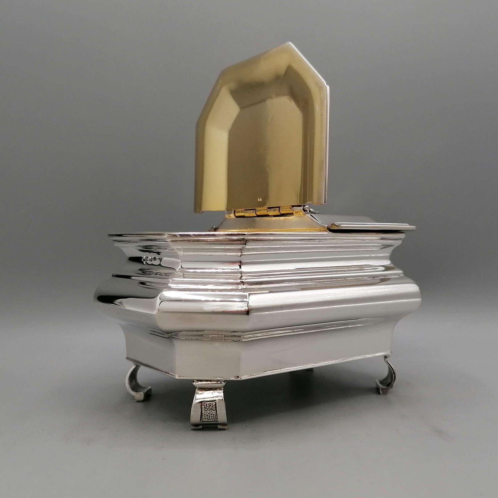 Siglo XX Plata maciza italiana 800 Azucarero de dos compartimentos Forjado en venta
