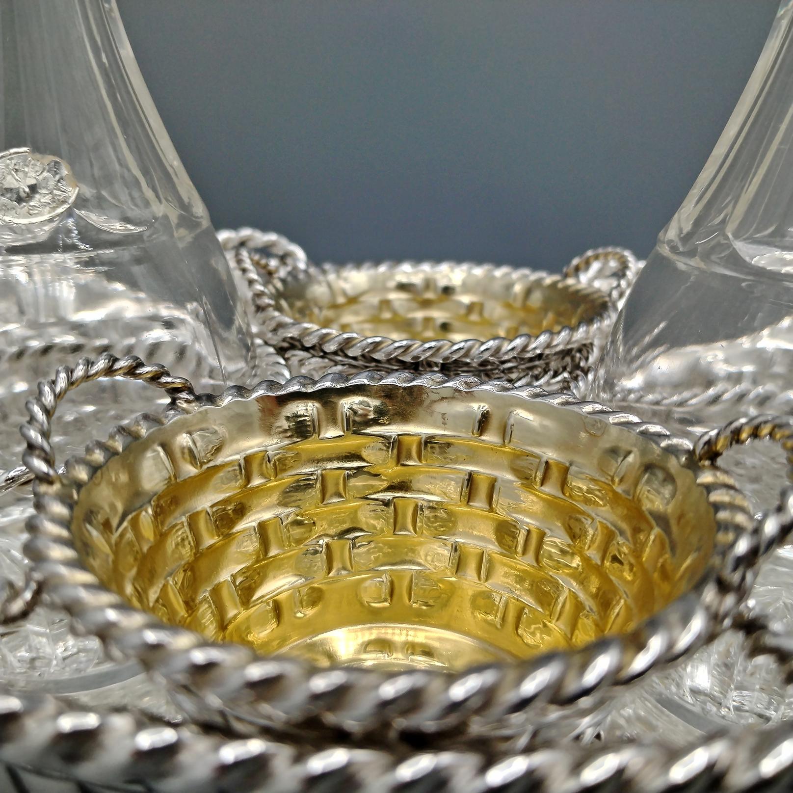 Vinagrera de plata maciza italiana del siglo XX - Cesta con asas en venta 5