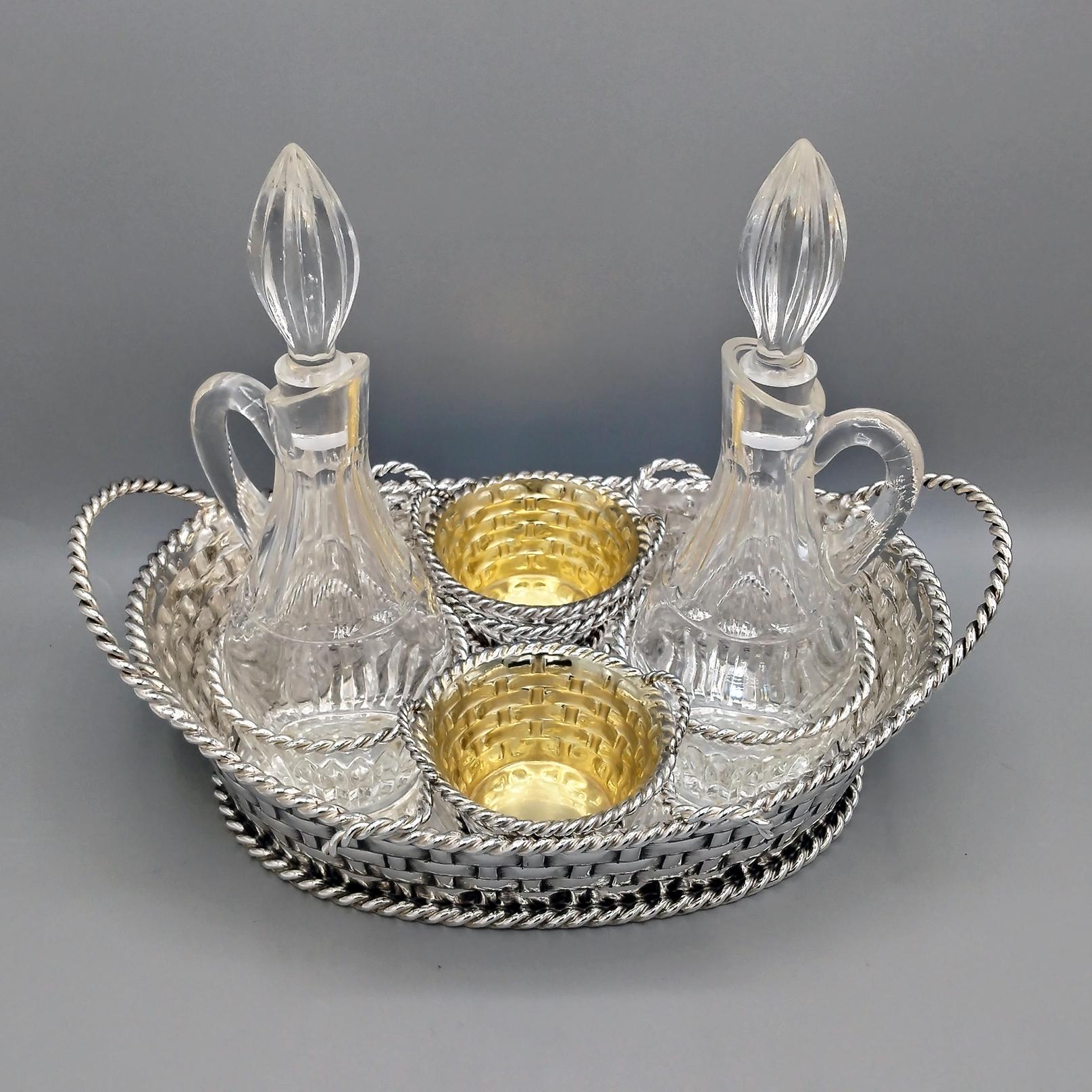 Vinagrera de plata maciza italiana del siglo XX - Cesta con asas Silver en venta