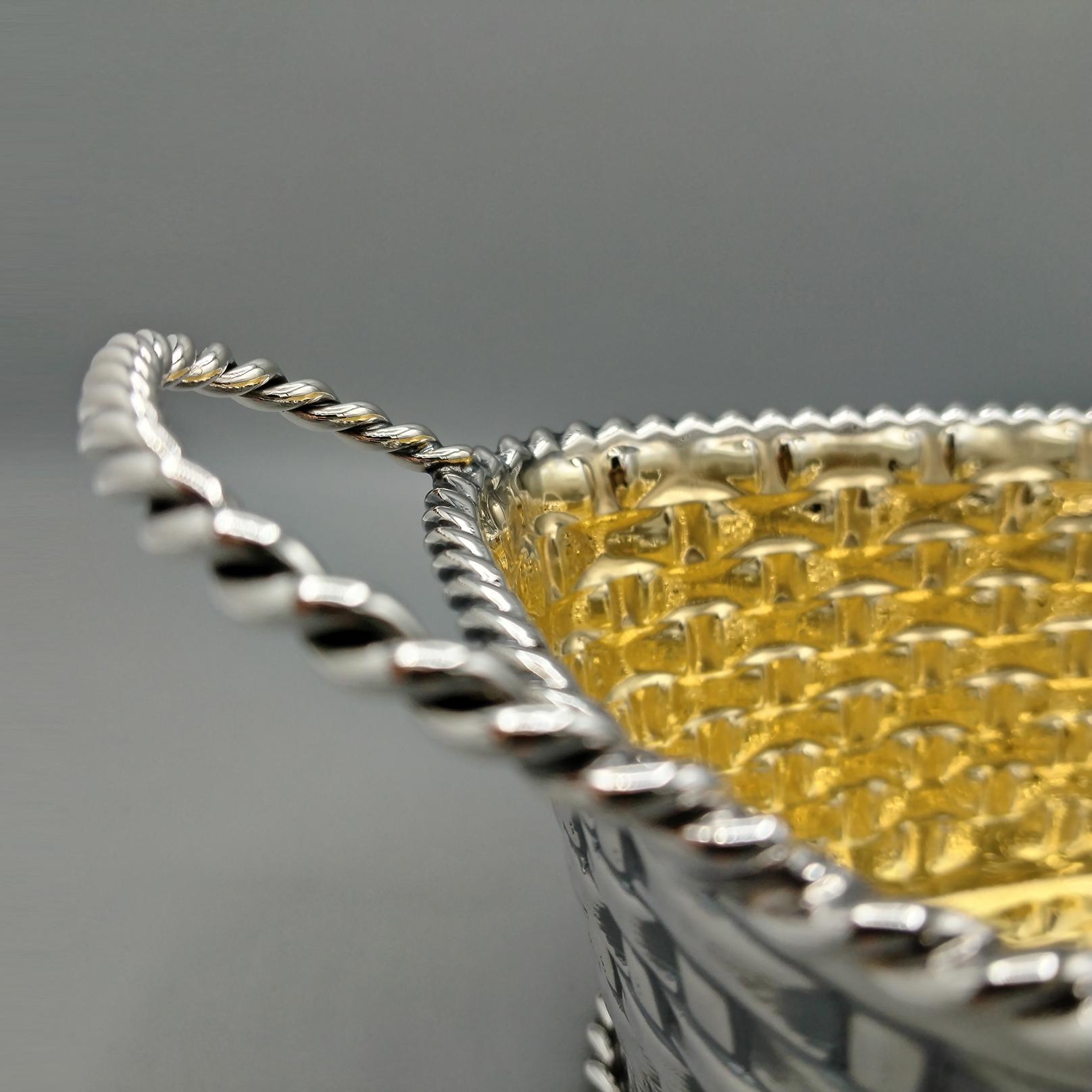 Panier en argent Steling italien du 20e siècle avec poignées Excellent état - En vente à VALENZA, IT