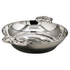 Cuenco italiano del siglo XX de plata esmaltada con asas