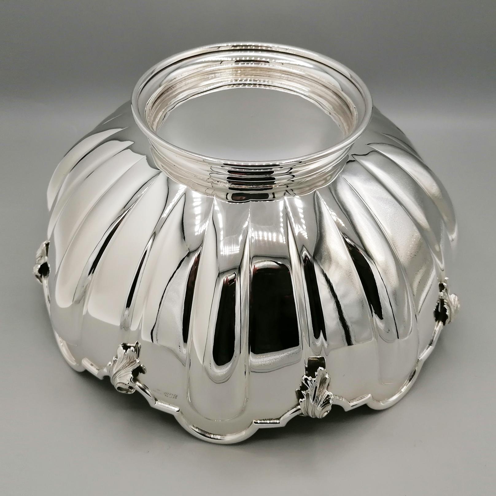 XX Century Italian Sterling Silver Centerpiece with 24 kt gold plated interior in vendita 4