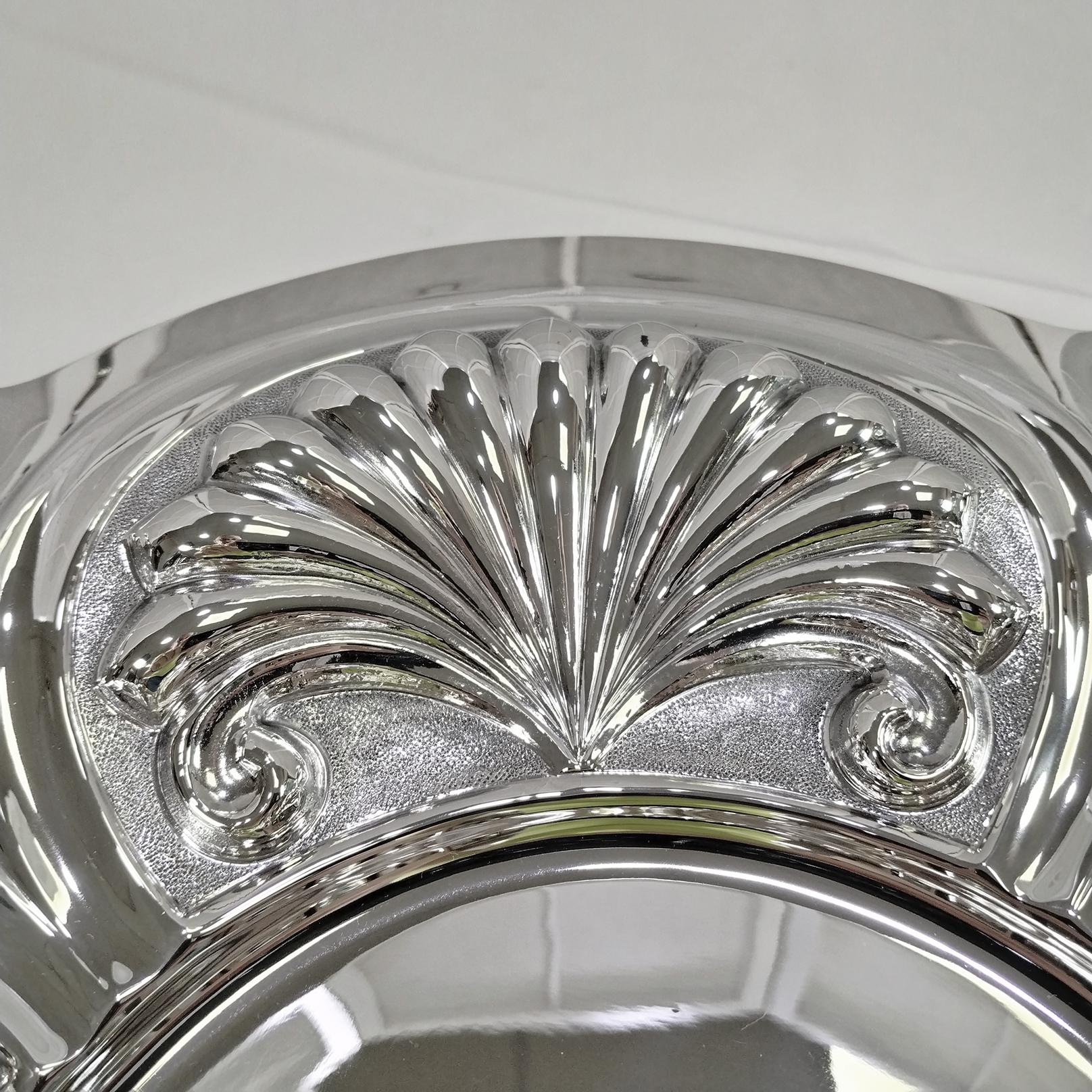Centro de mesa italiano del siglo XX en plata de ley con conchas en venta 6