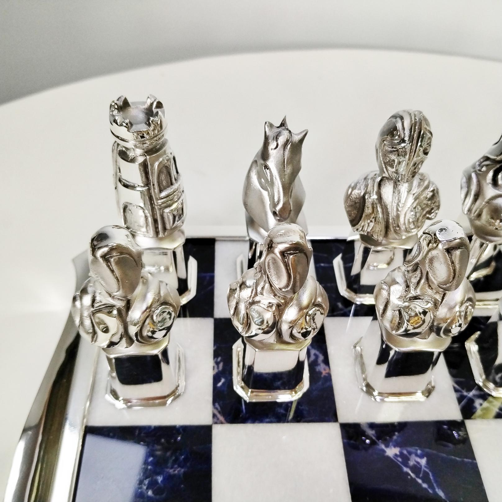 XX° Century Italian sterling silver chessboard with a chess game in vendita 10