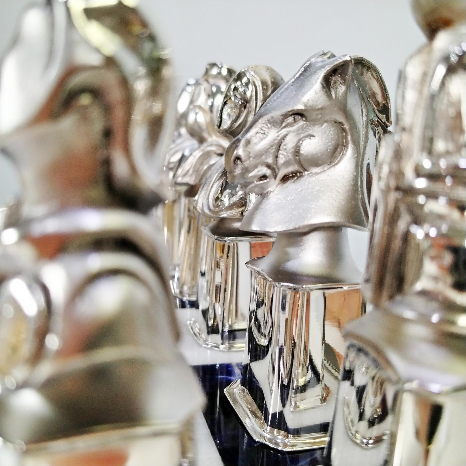 XX° Century Italian sterling silver chessboard with a chess game in vendita 12