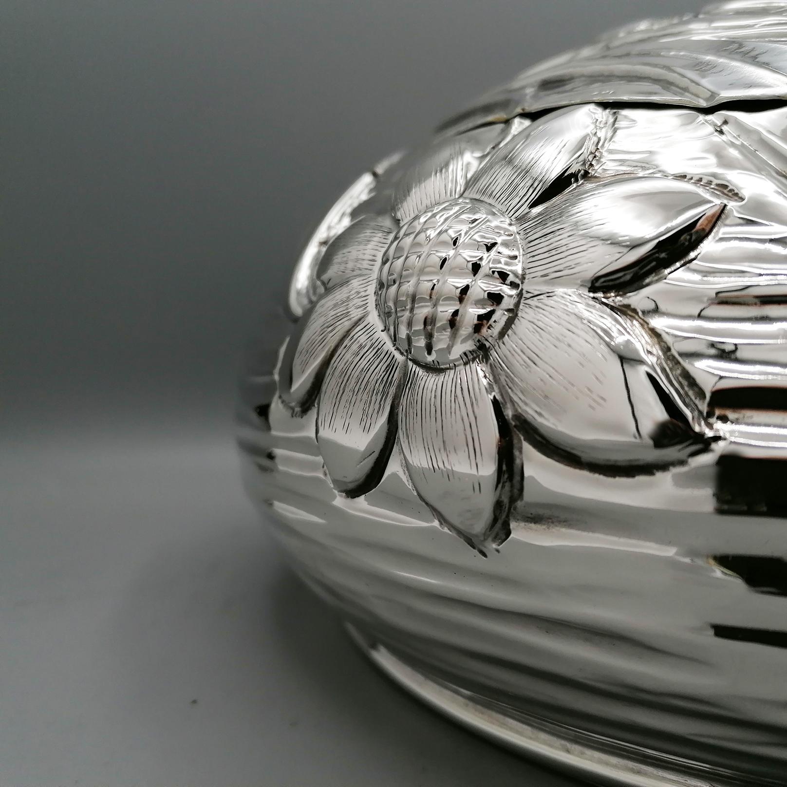 20th Century Italian Sterling Silver Decorative Box For Sale 5
