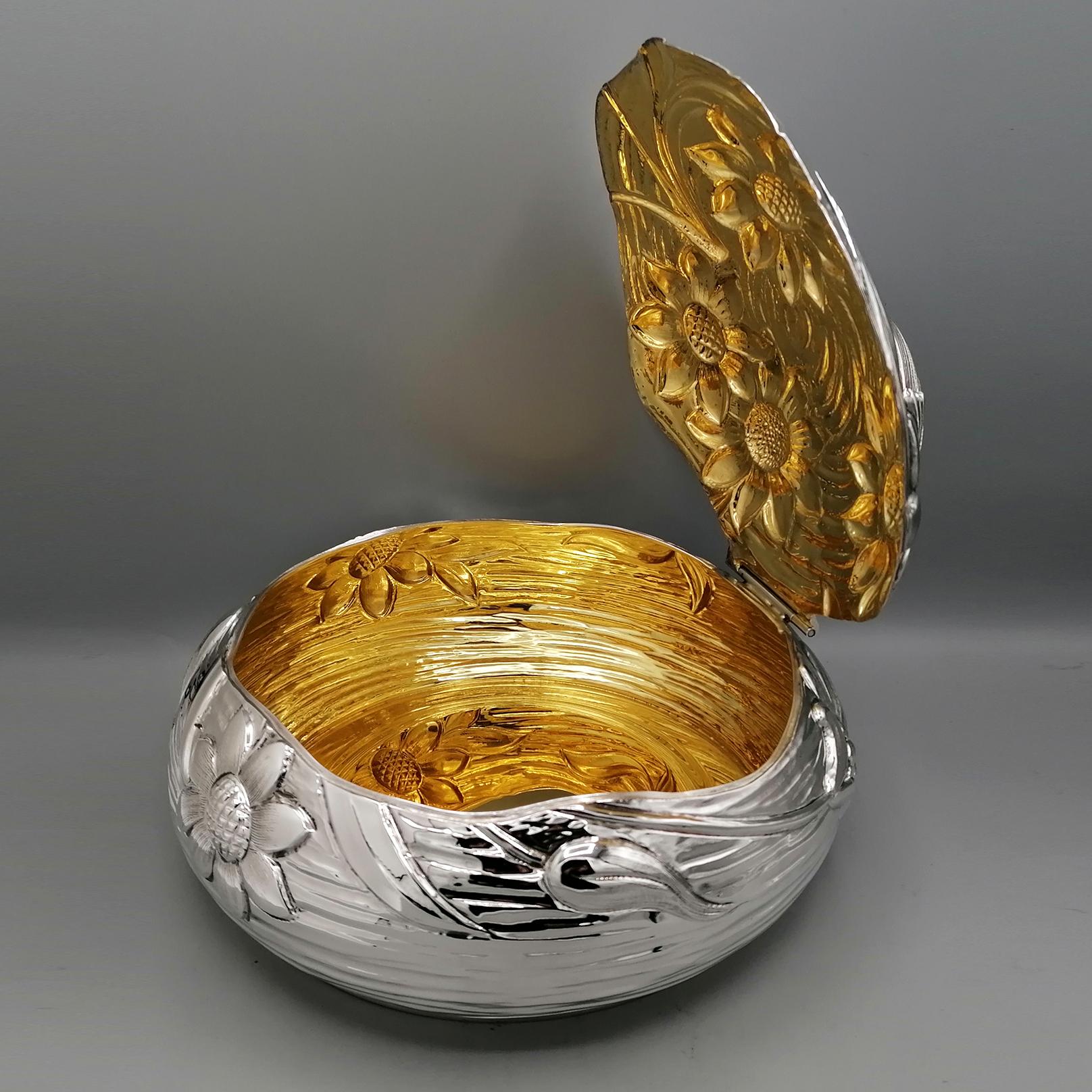 Caja decorativa de plata de ley italiana del siglo XX Otro en venta