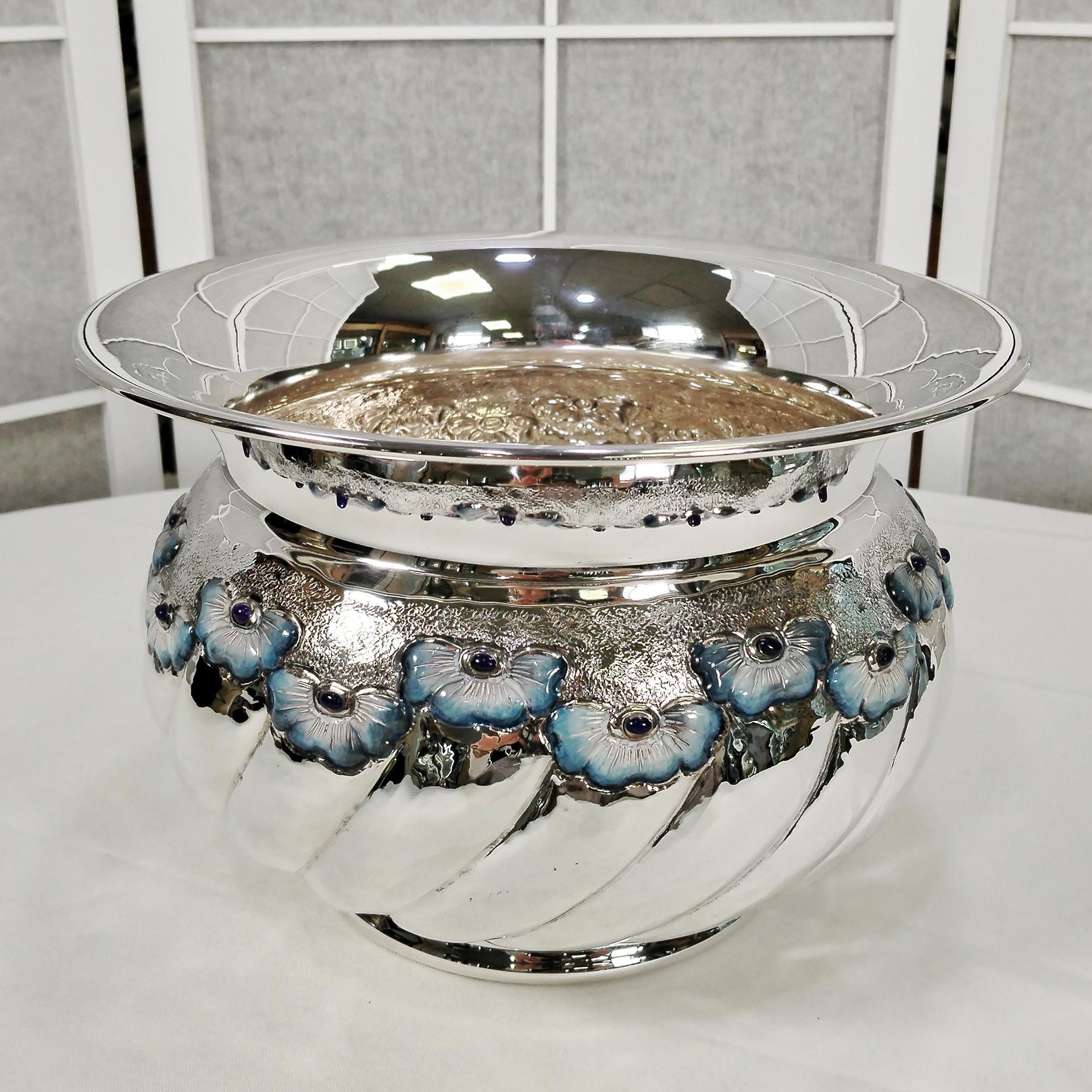 Porte-pot de fleurs en argent sterling italien du 20e siècle 