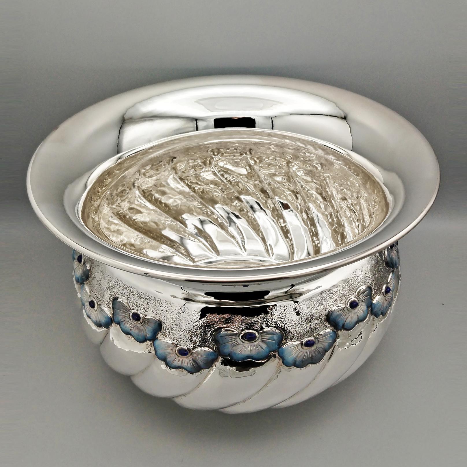 Italian Porte-pot de fleurs en argent sterling italien du 20e siècle 