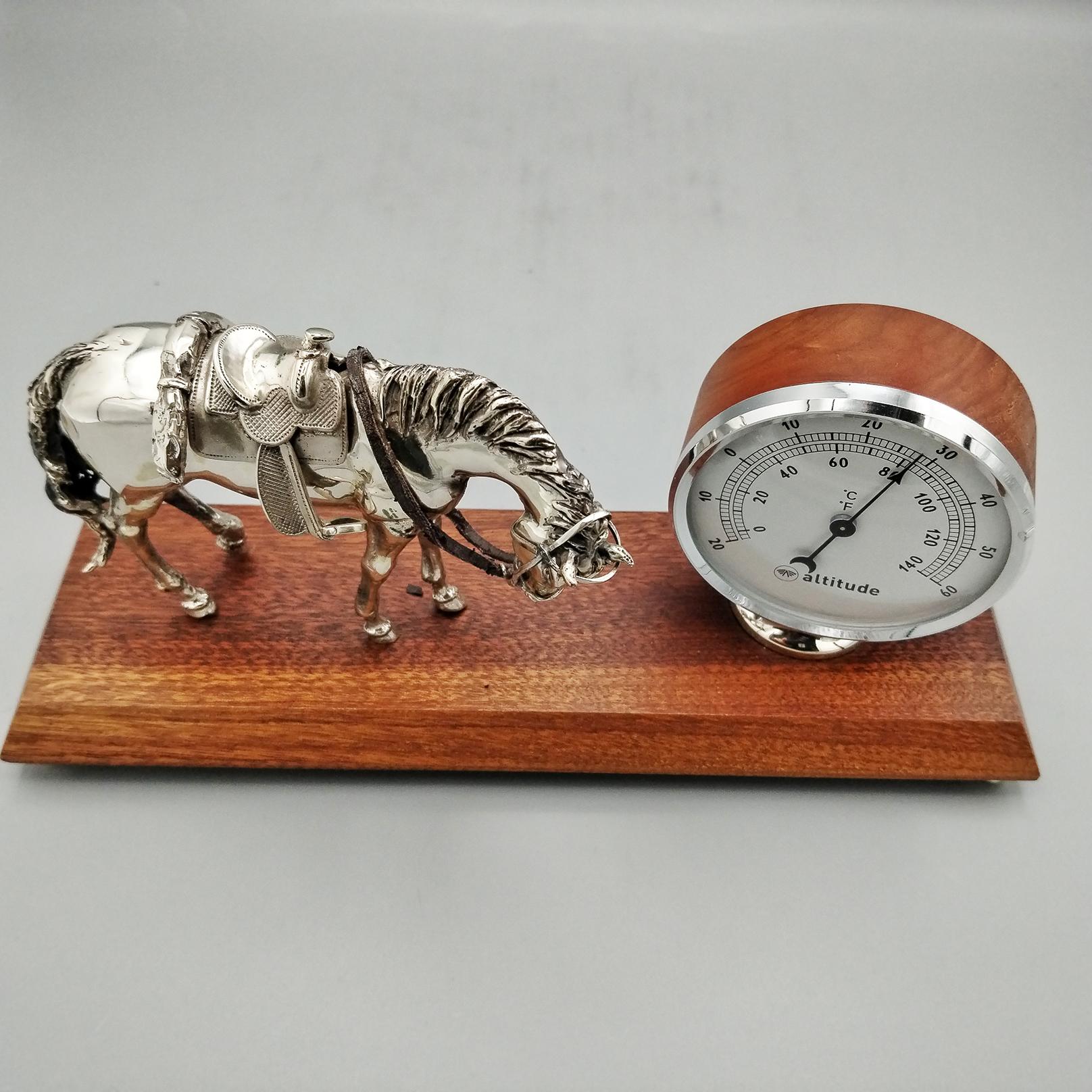 20. Jahrhundert Italienisch Sterling Silber Pferd  und Thermometer im Holzsockel im Angebot 1