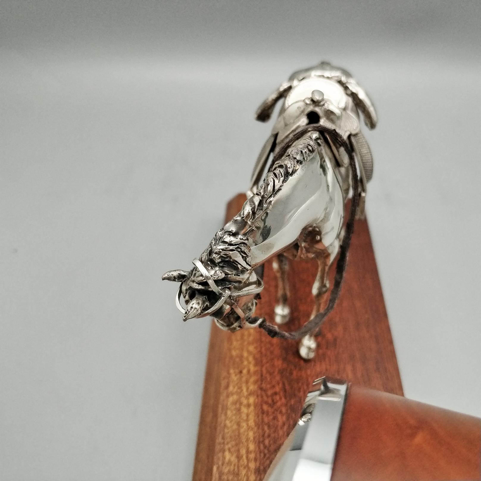 20. Jahrhundert Italienisch Sterling Silber Pferd  und Thermometer im Holzsockel im Angebot 3
