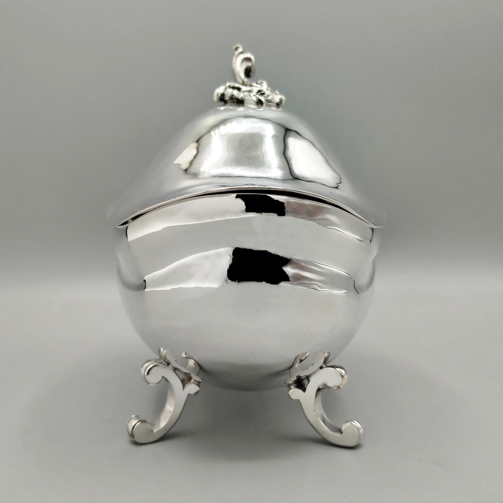20. Jahrhundert Italienische Sterling Silber ovale Zuckerdose auf Füßen (Late 20th Century) im Angebot