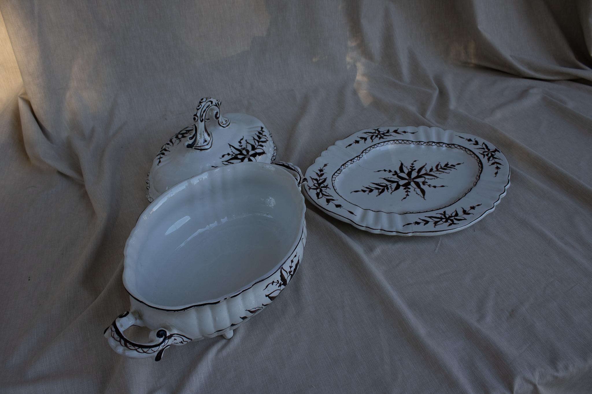 20th Century XX Century Juncal Ceramic Style Tureen & Platter For Sale