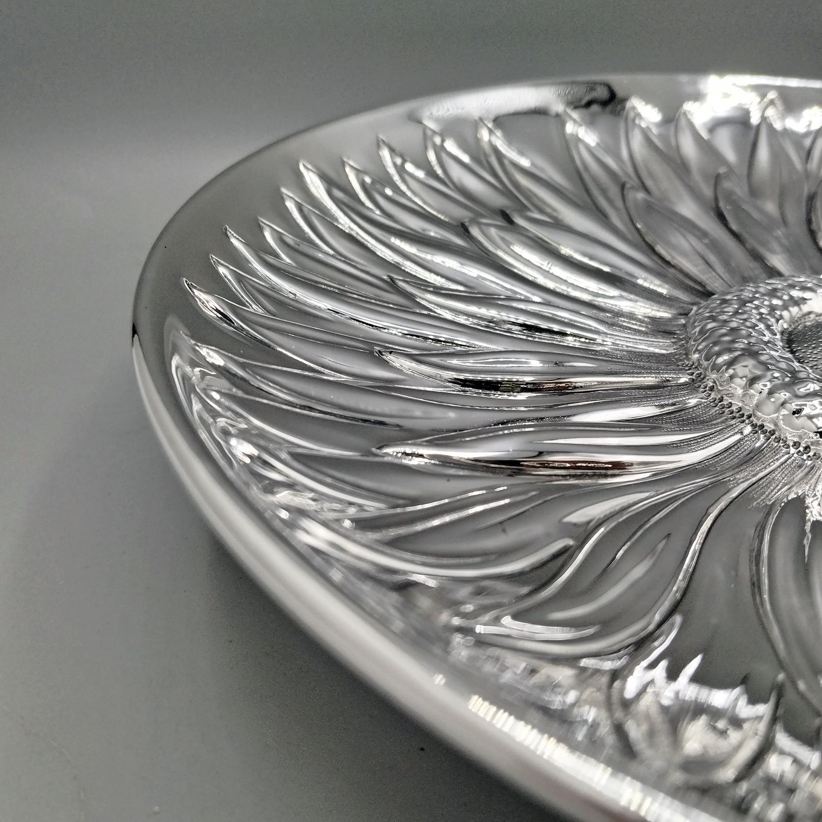 XX Jahrhundert talian Sterling Silve Dish auf Fuß Sonnenblume (Italienisch) im Angebot