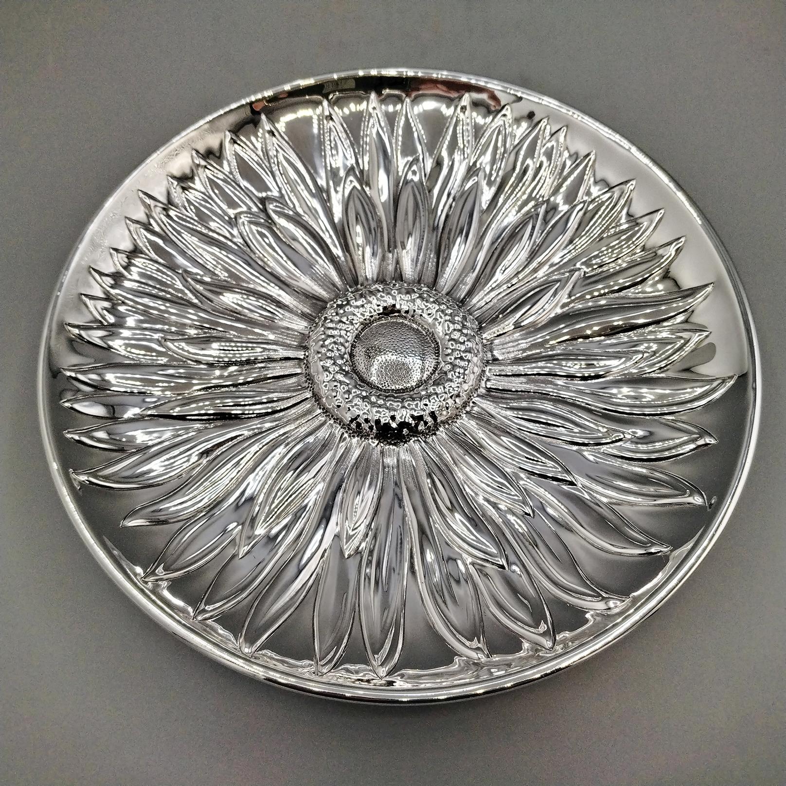 XX Jahrhundert talian Sterling Silve Dish auf Fuß Sonnenblume im Zustand „Neu“ im Angebot in VALENZA, IT