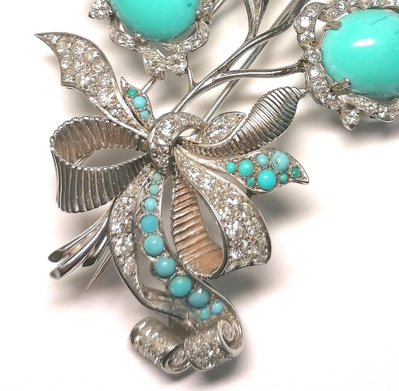 Contemporary 20th Century Vegetal Turquoise and Diamonds Platinum Brooch For Sale