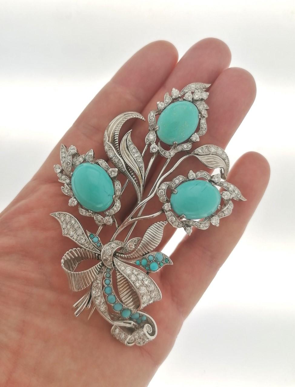 Cabochon 20th Century Vegetal Turquoise and Diamonds Platinum Brooch For Sale