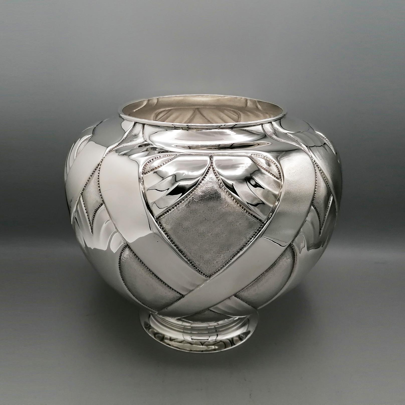 XXI° Century Italian Modern Sterling Silver Vase For Sale 11
