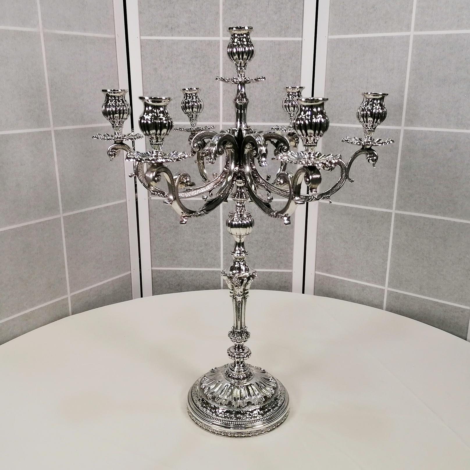 Engraved XXI Century Italian Solid 800 Silver Baroque style 7 lights Candelabra For Sale