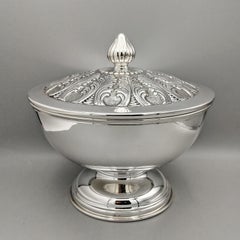 XXI Century Italian solid 800 Silver Biscuit box