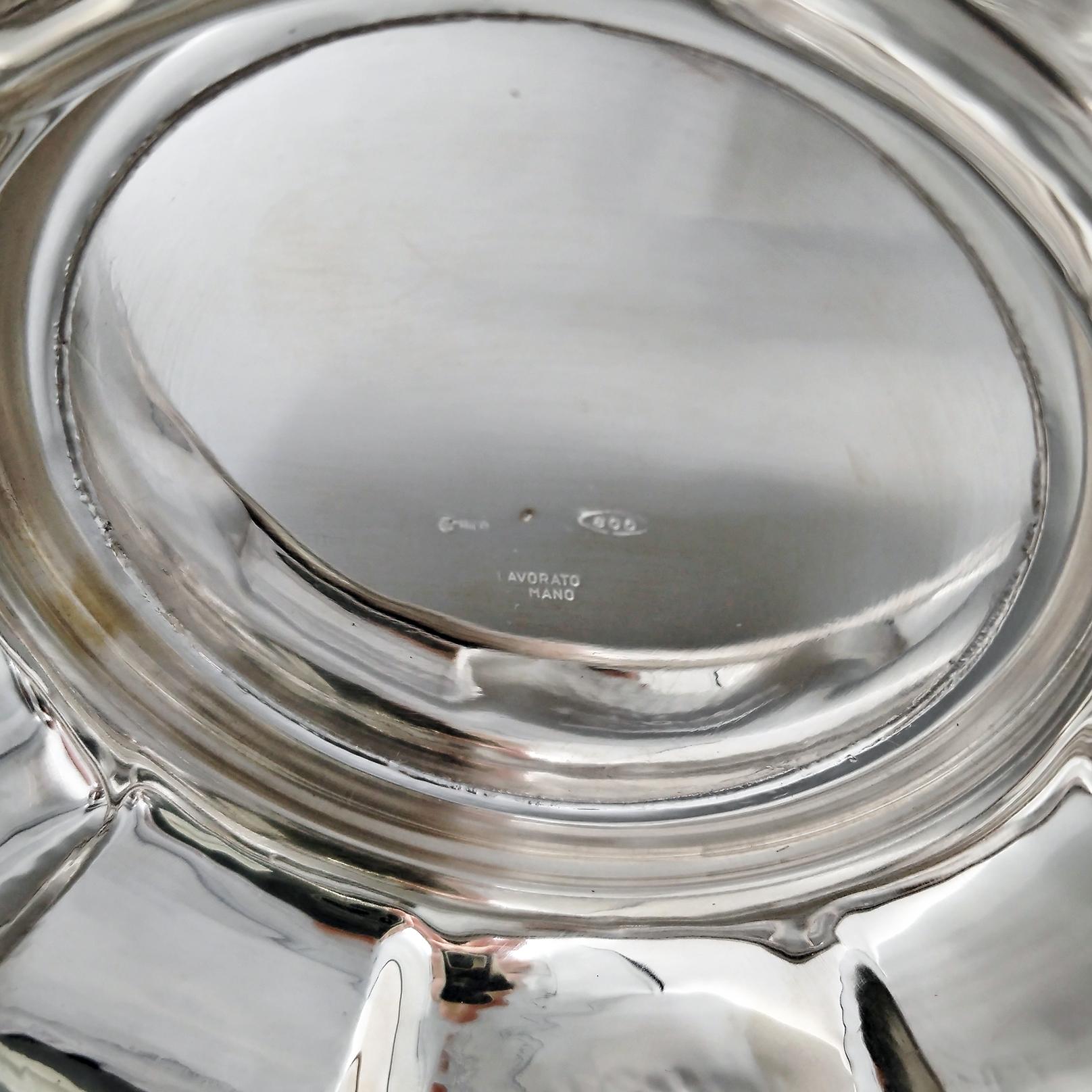Soupière italienne du XXIe siècle en argent massif (800) de style baroque avec plat. en vente 9