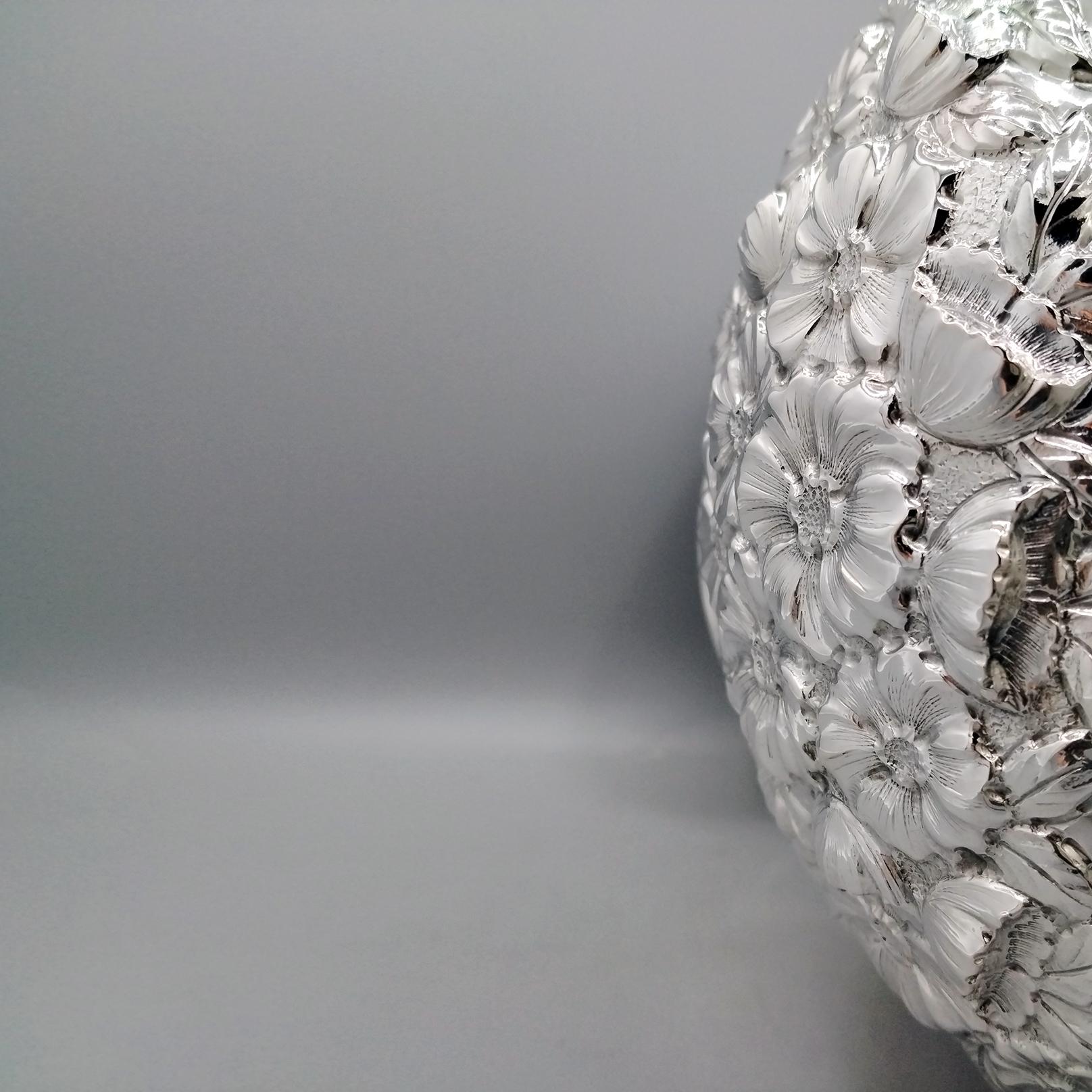XXI Century Italian Solid 800 Silver Vase im Angebot 3