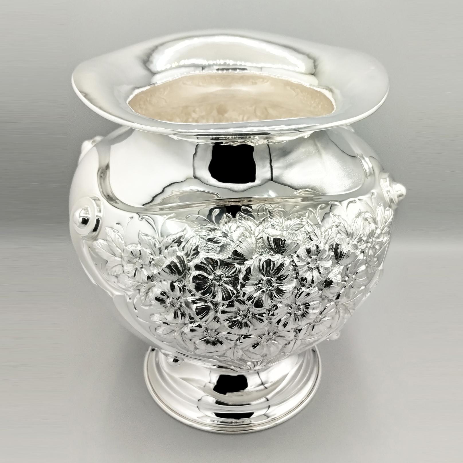 XXI Century Italian Solid 800 Silver Vase (Handgefertigt) im Angebot