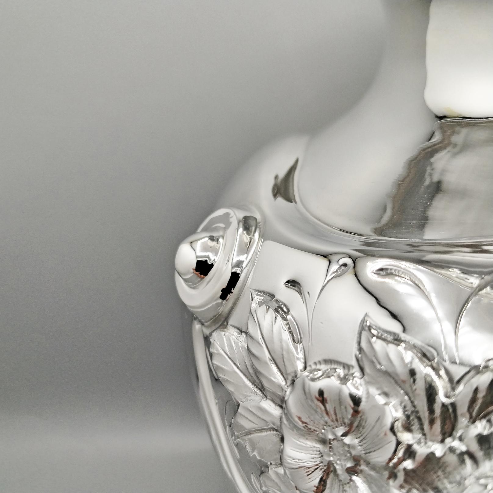 XXI Century Italian Solid 800 Silver Vase im Zustand „Hervorragend“ im Angebot in VALENZA, IT