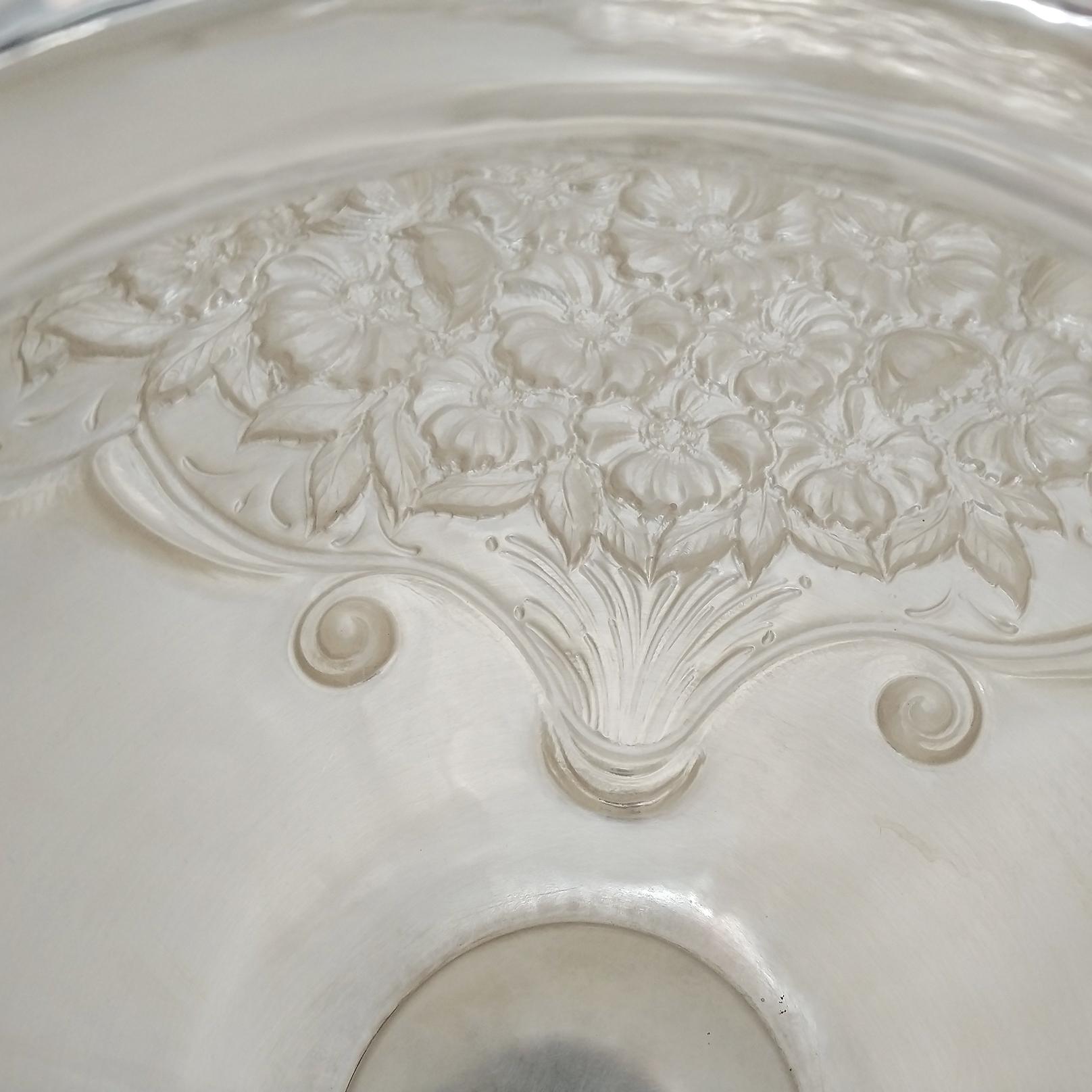 XXI Century Italian Solid 800 Silver Vase im Angebot 2
