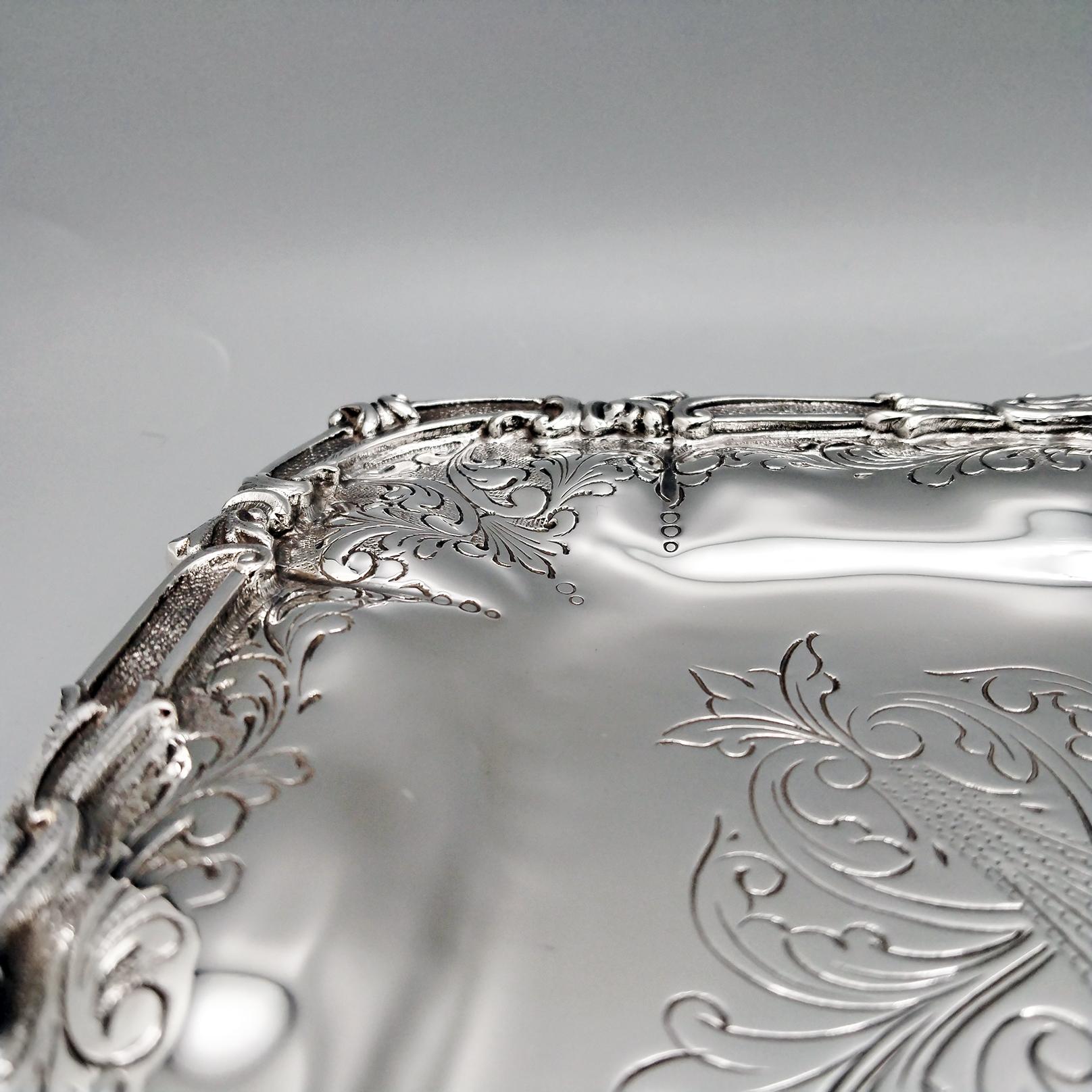 Bandeja cuadrada de plata maciza italiana del siglo XXI de estilo barroco Silver en venta