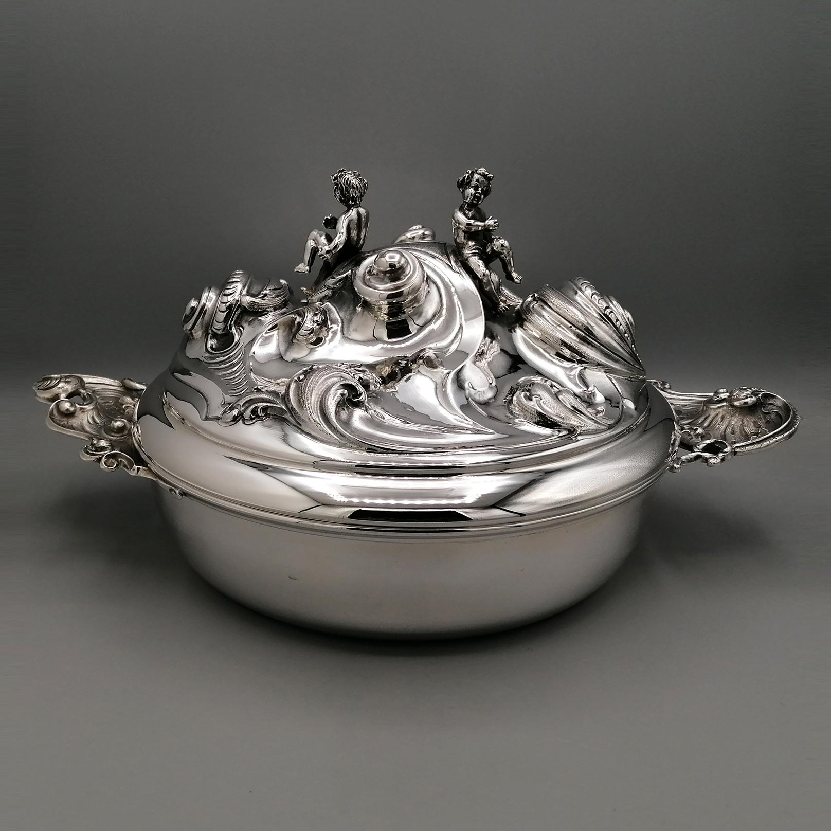 XXI° century Italian Solid Silver Vegetable dish in Baroque Style For Sale 9