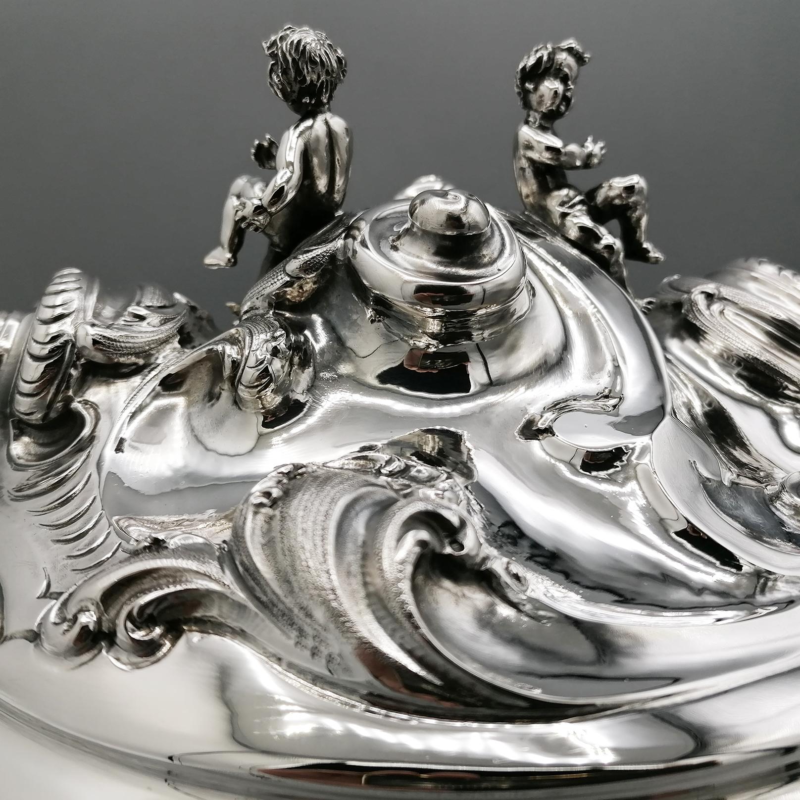 XXI° century Italian Solid Silver Vegetable dish in Baroque Style For Sale 2