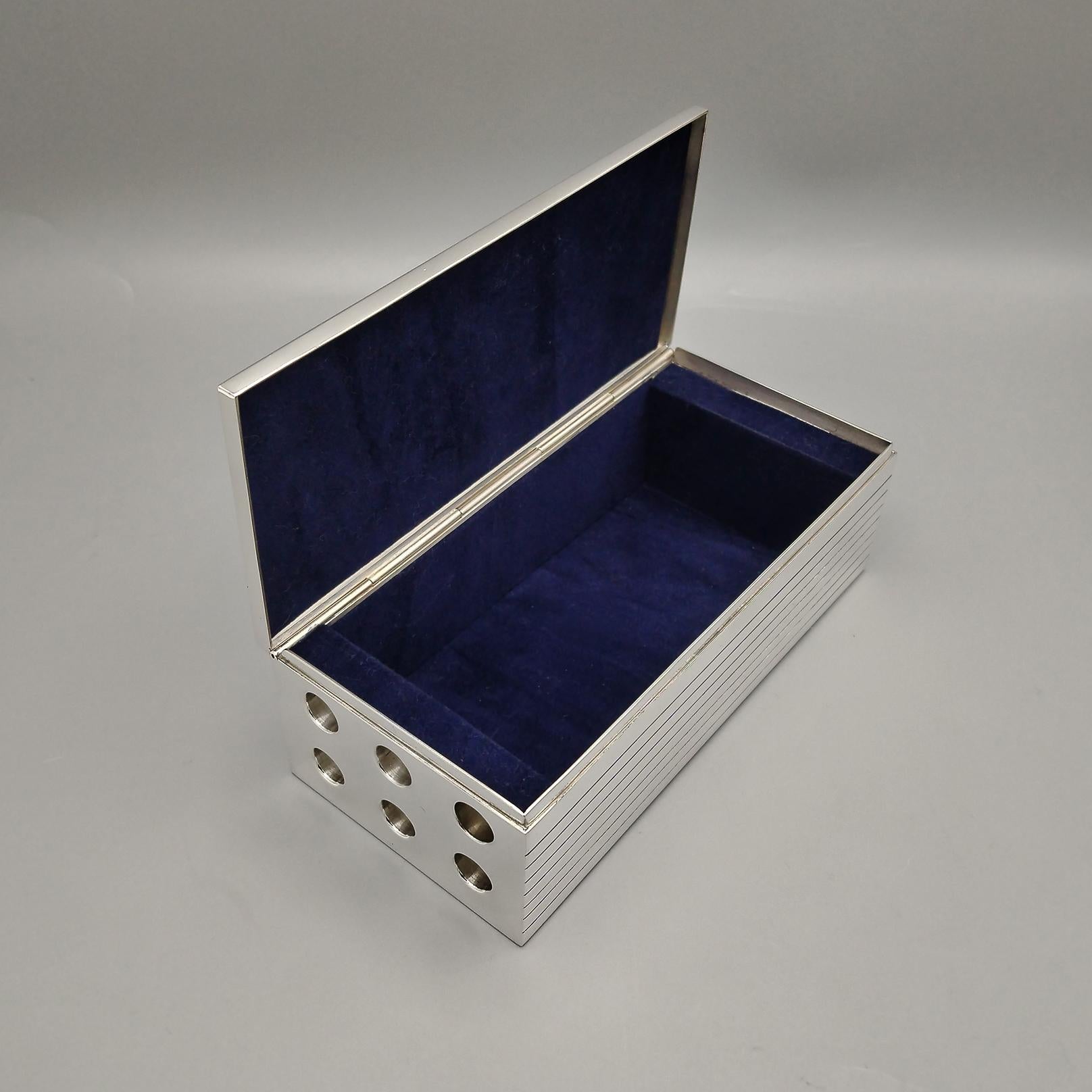 Caja en forma de ladrillo decorativa italiana del siglo XXI de Sterling Otro en venta