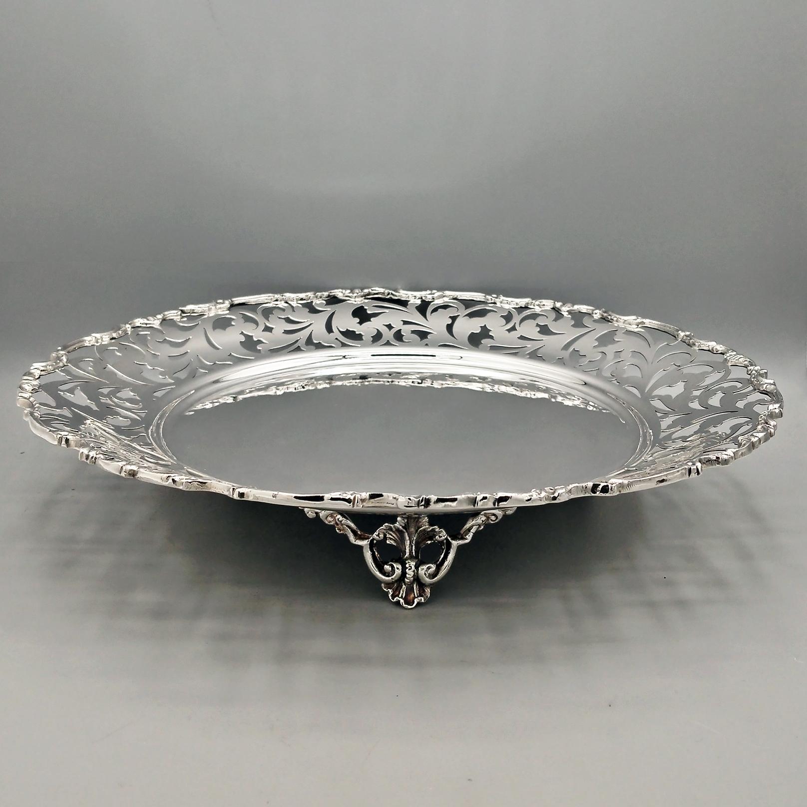 Centro de mesa de plata de ley italiana del siglo XXI Barroco en venta