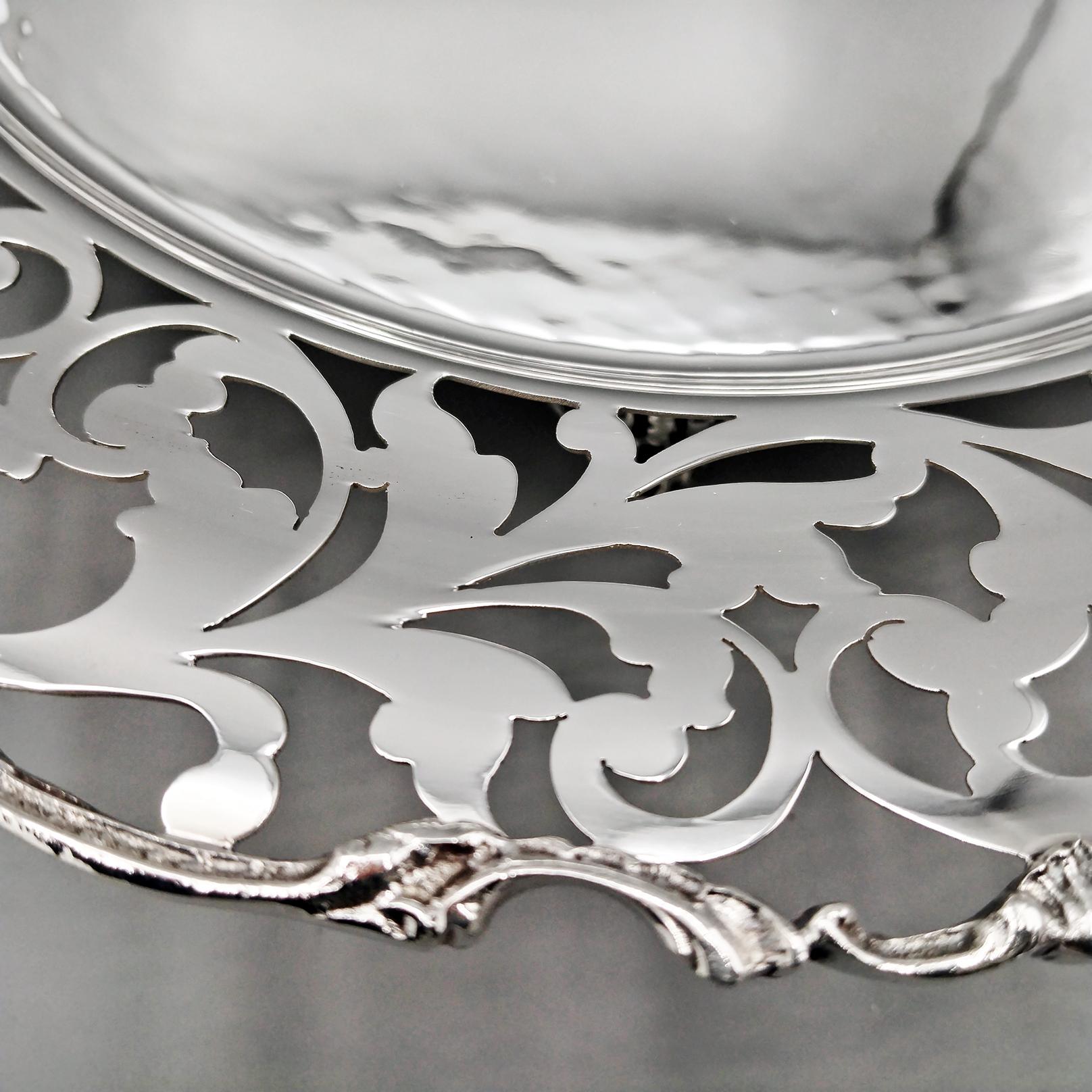 Centro de mesa de plata de ley italiana del siglo XXI Plata esterlina en venta