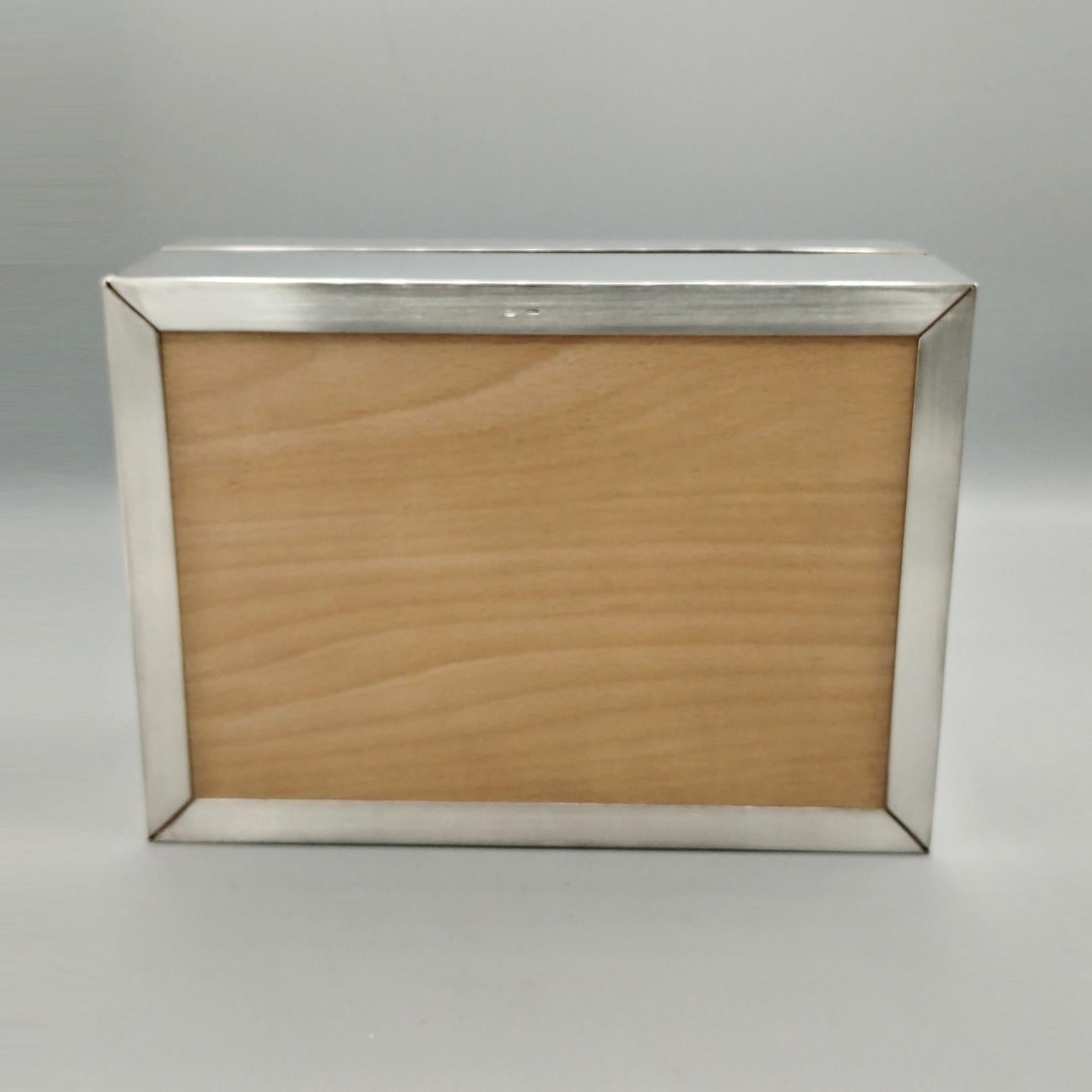 Caja para puros de plata de ley italiana del siglo XXI en venta 4