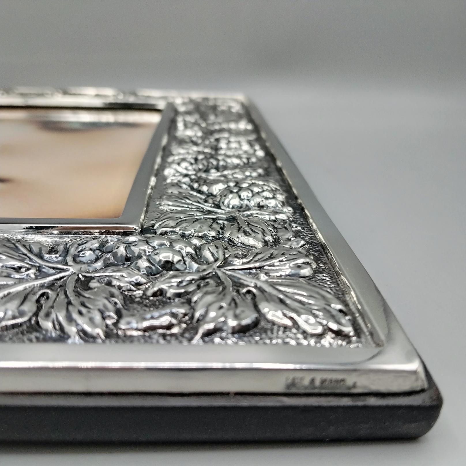 Argent sterling Cadre photo en argent sterling italien du 21e siècle en vente
