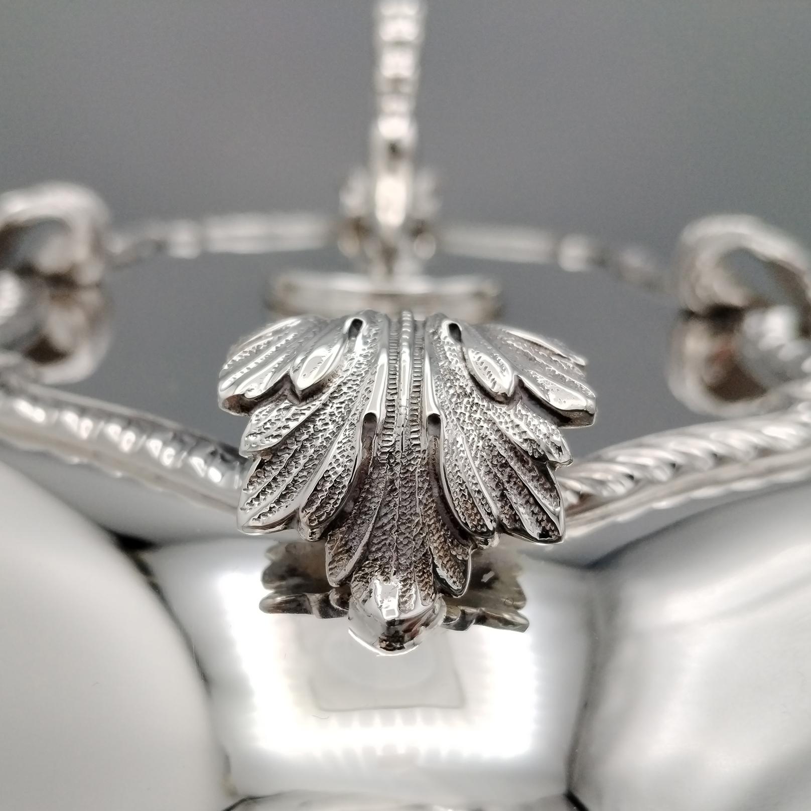 Siglo XXI Plato grande italiano de plata maciza 800 Estilo Reina Ana Contemporáneo en venta