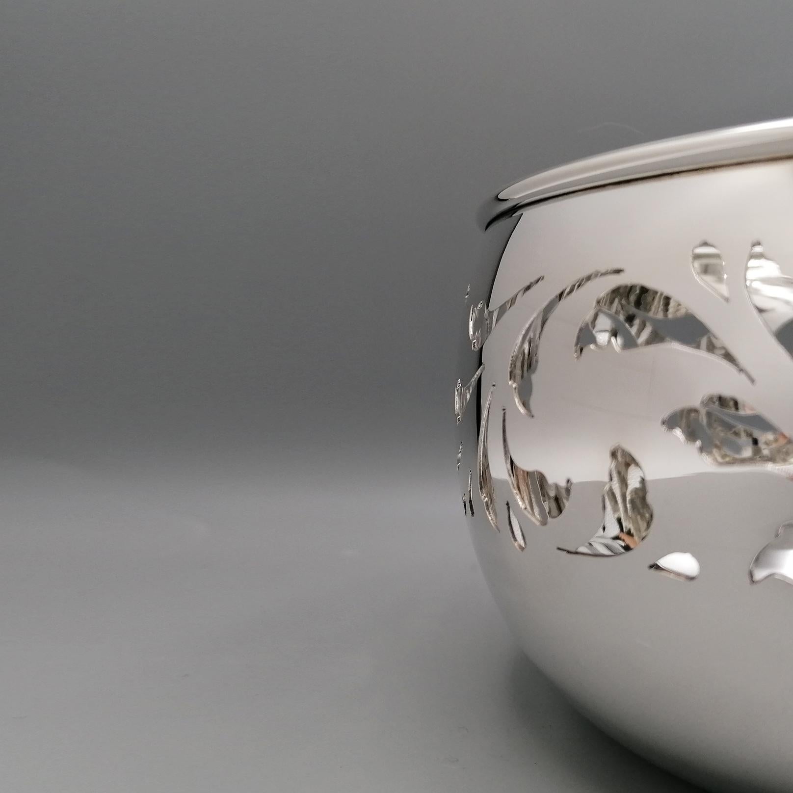 XXI° Century Sterling Silver Italian pierced bowl In New Condition For Sale In VALENZA, IT
