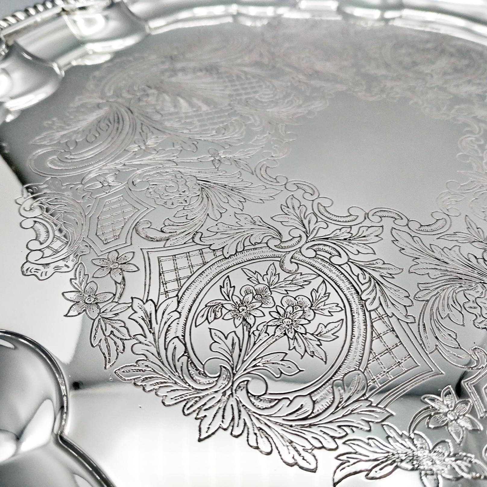 Periodo contemporaneo XXI Italian Solid 800 Silver round Tray - Salver in vendita