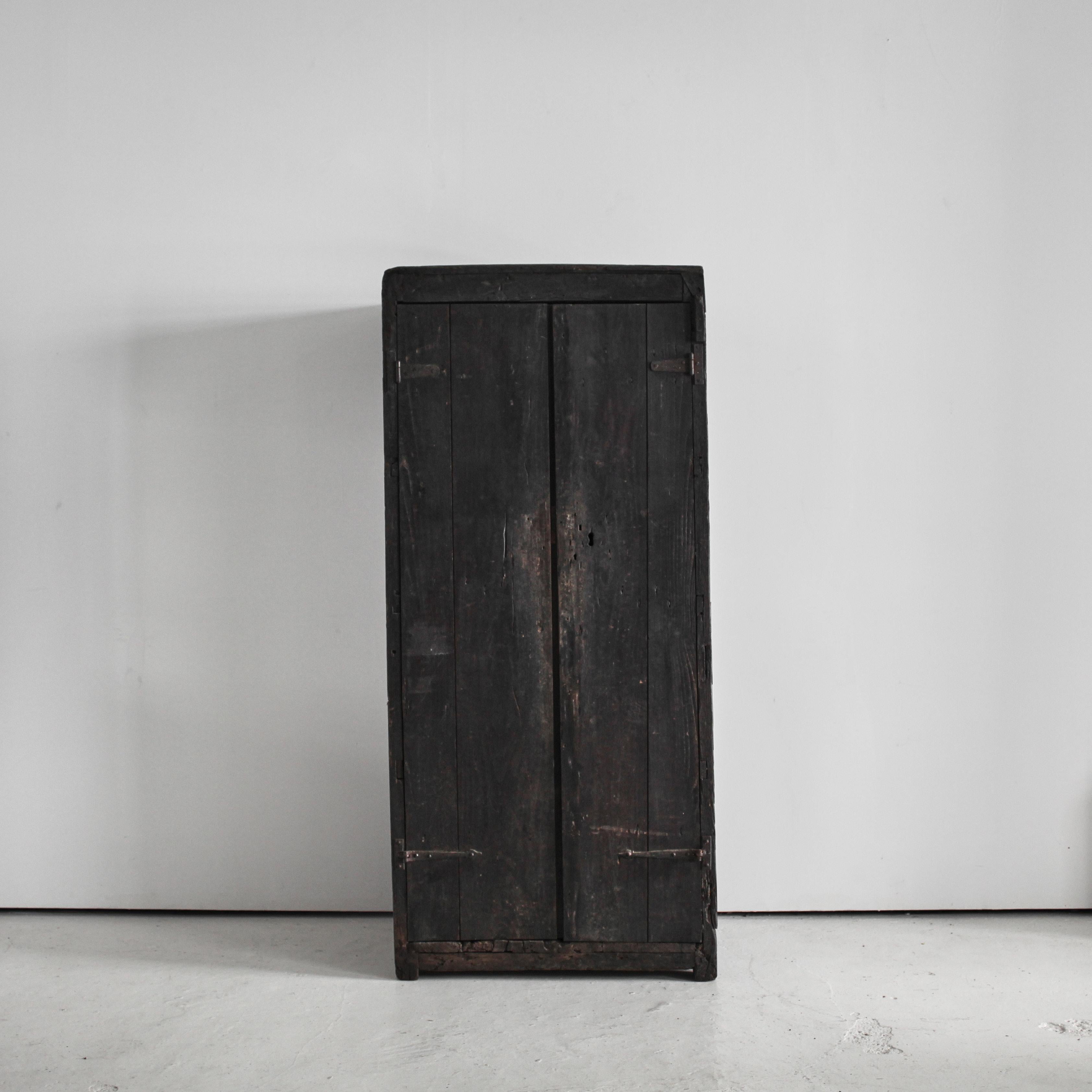 18th Century and Earlier XXL 17Th C. Portuguese Mountain Cupboard In Blackened Chestnut Wabi Sabi For Sale