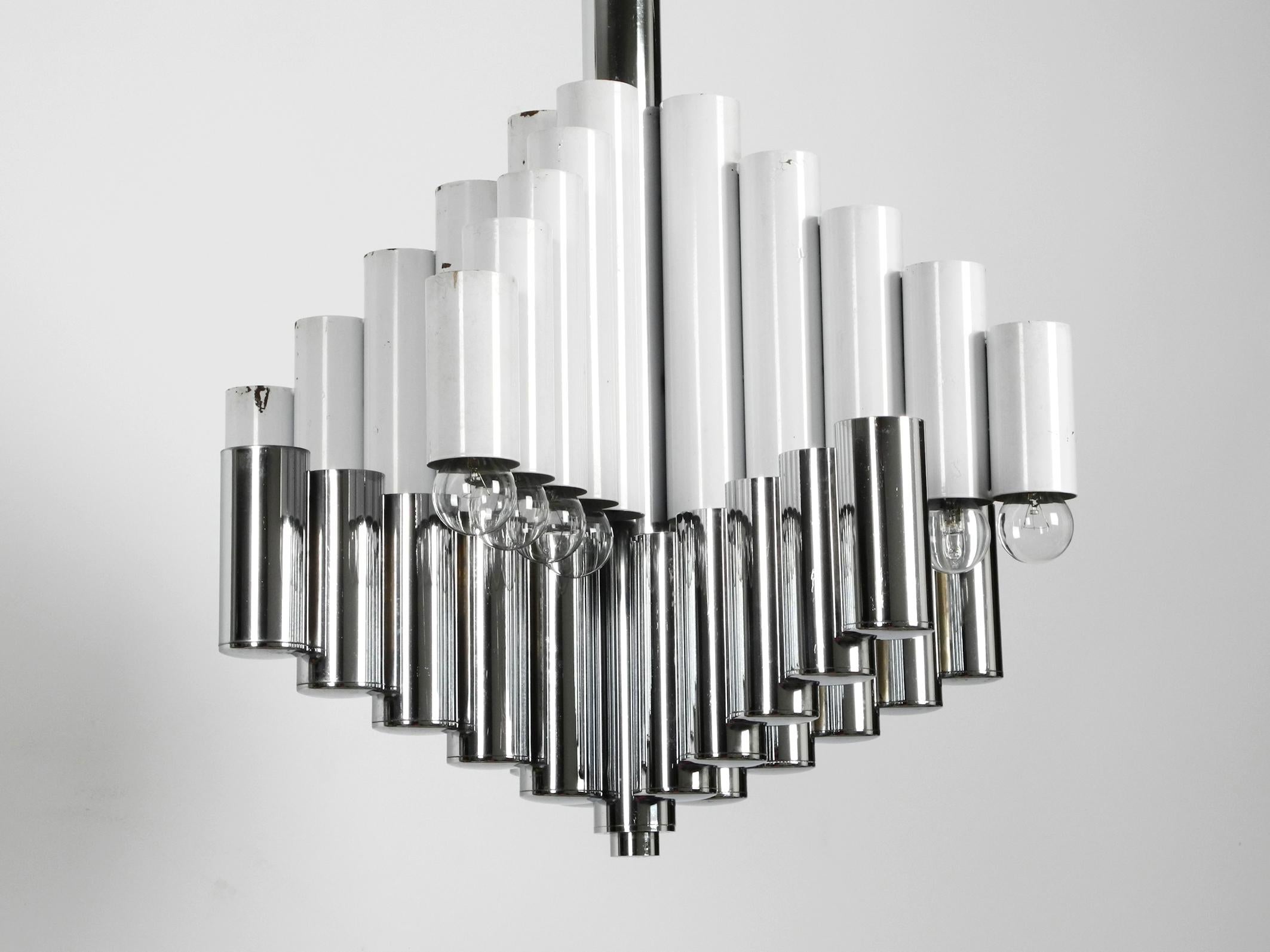 Lustre XXL des années 1960 au design de l'ère spatiale avec 16 douilles Bon état - En vente à München, DE