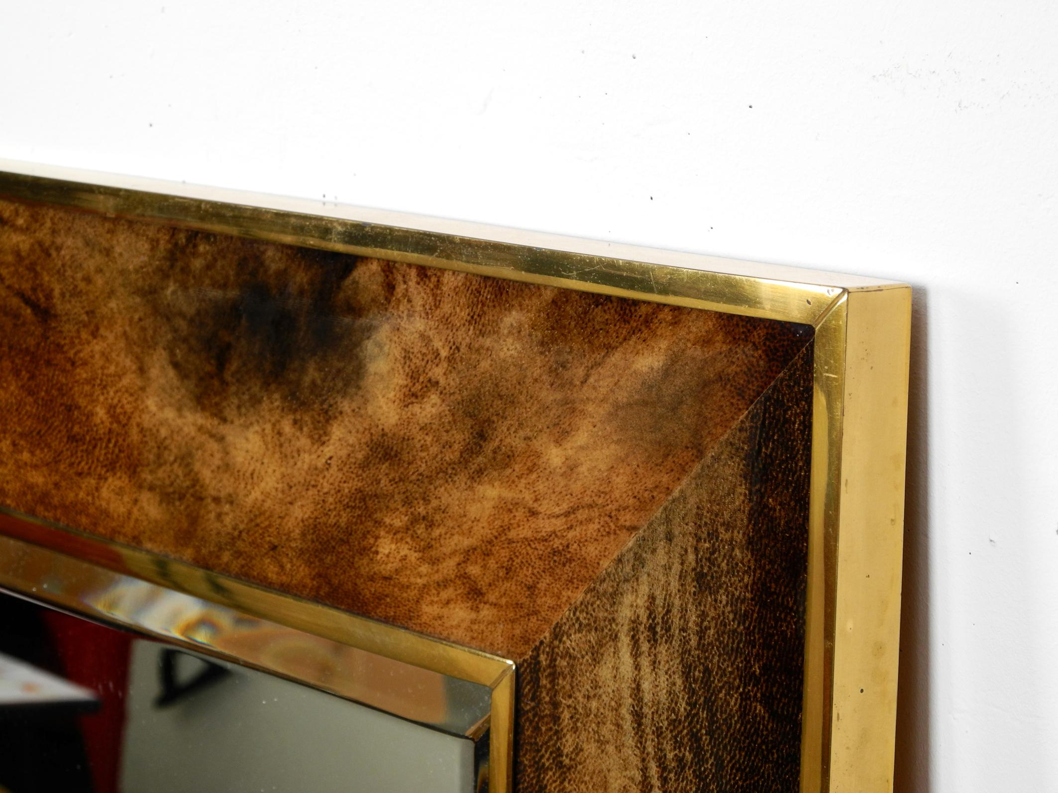 Extra Large Wall Mirror by Aldo Tura Made of Brass and Leather Made in Italy In Good Condition In München, DE